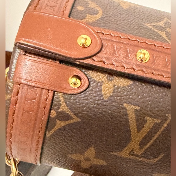 Louis Vuitton Papillon Trunk – Monogram Canvas – Authentic – Excellent Condition - Picture 4 of 15